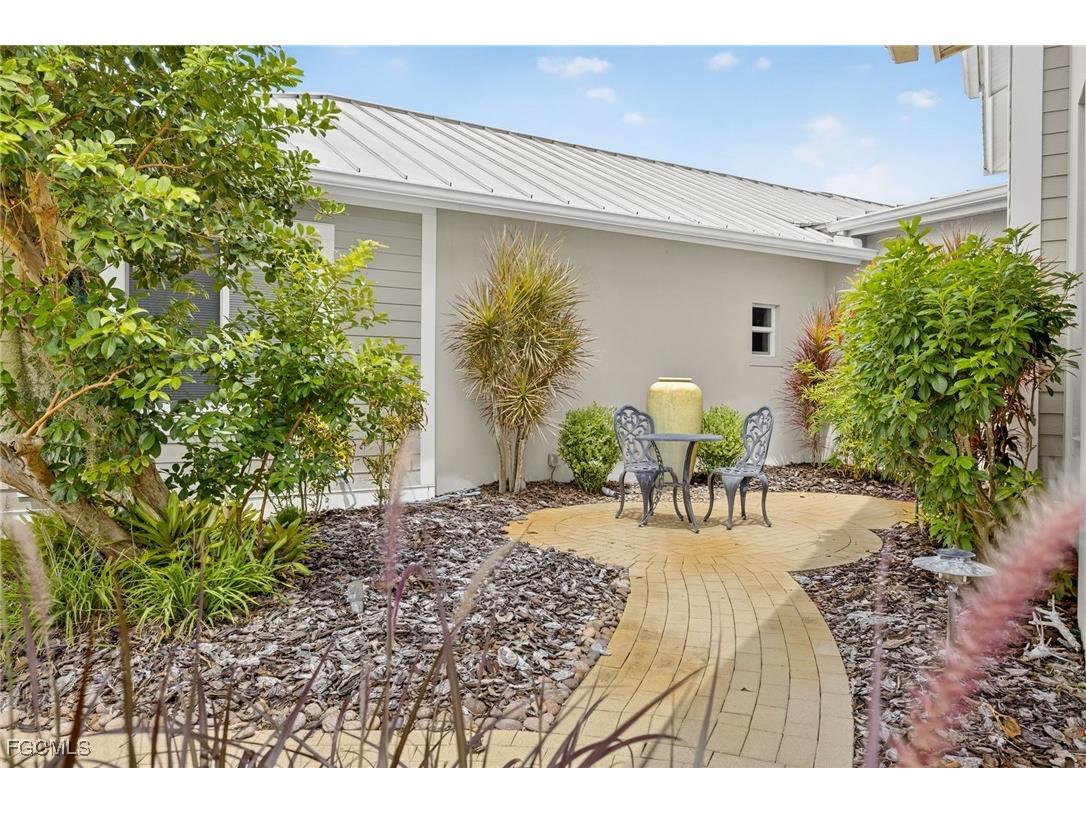 1321 Hanton Avenue Fort Myers FL 33901 2025010112 image43