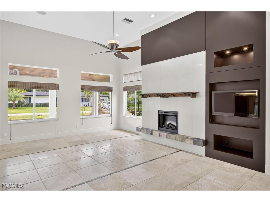 1321 Hanton Avenue Fort Myers FL 33901 2025010112 image8