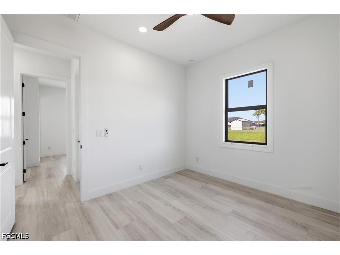 1321 NE 17th Terrace Cape Coral FL 33909 2026026924 image33