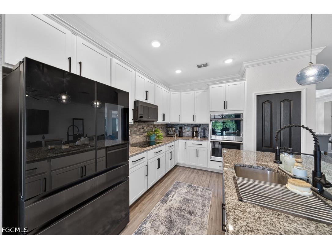1321 NW 42nd Avenue Cape Coral FL 33993 2026023616 image10