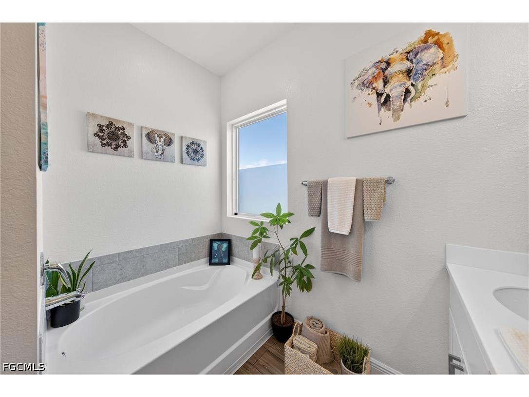 1321 NW 42nd Avenue Cape Coral FL 33993 2026023616 image18