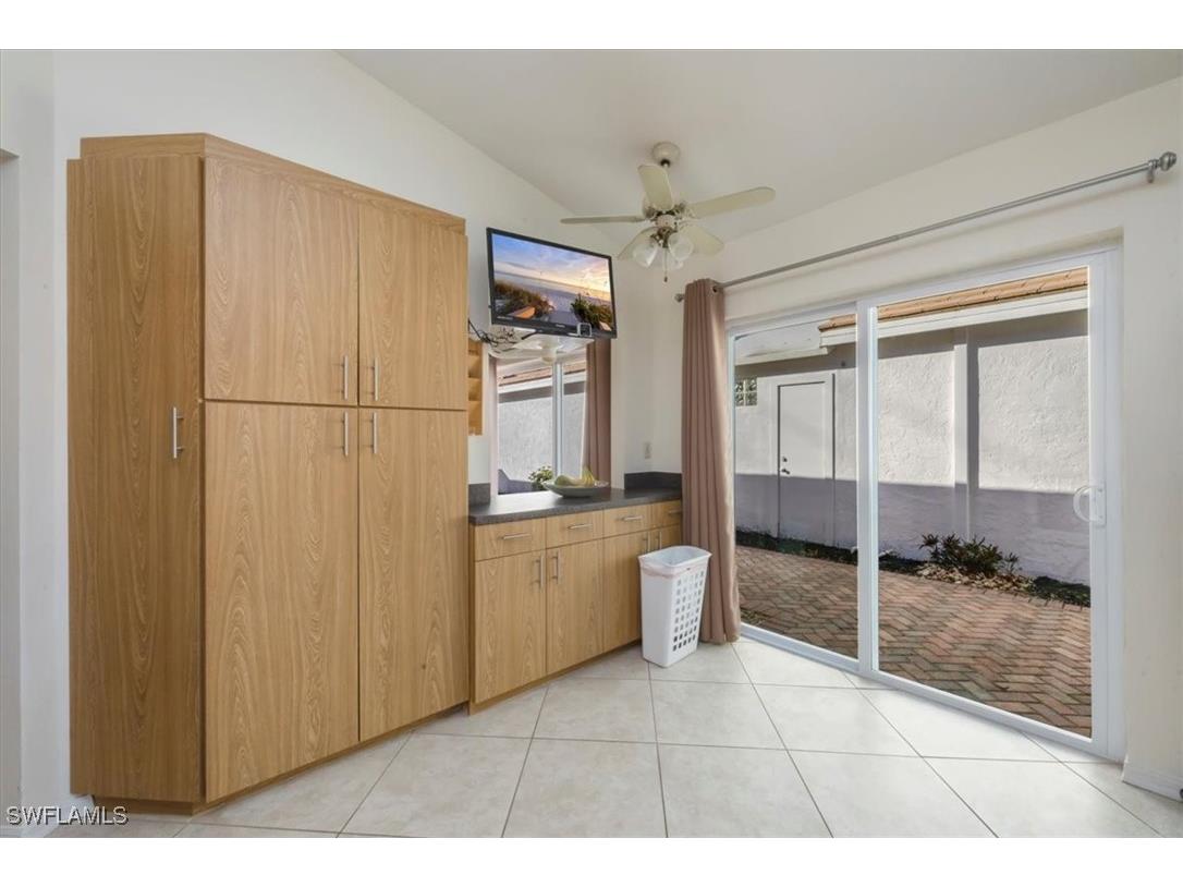 1321 Naples Lake Drive Naples FL 34104 225083162 image9