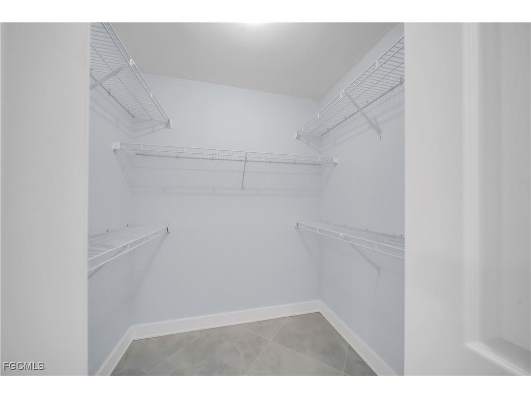 1321 SE 21st Lane Cape Coral FL 33990 2025012915 image16