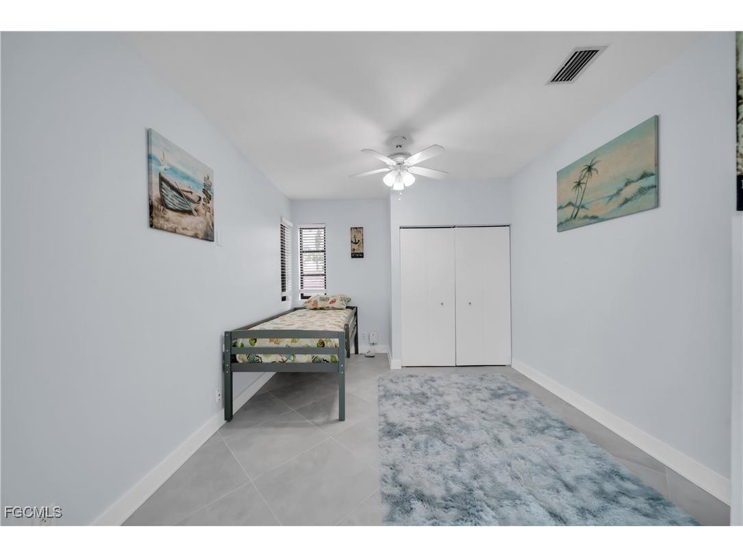 1321 SE 21st Lane Cape Coral FL 33990 2025012915 image28