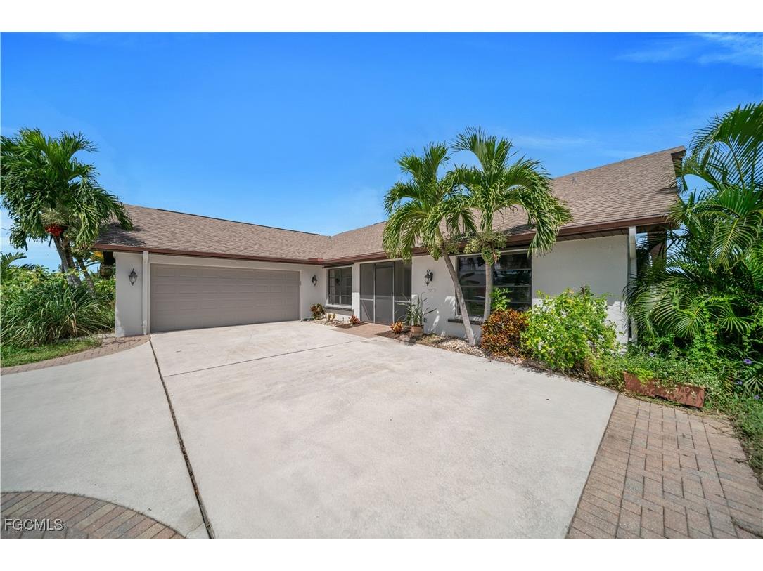 1321 SE 21st Lane Cape Coral FL 33990 2025012915 image46