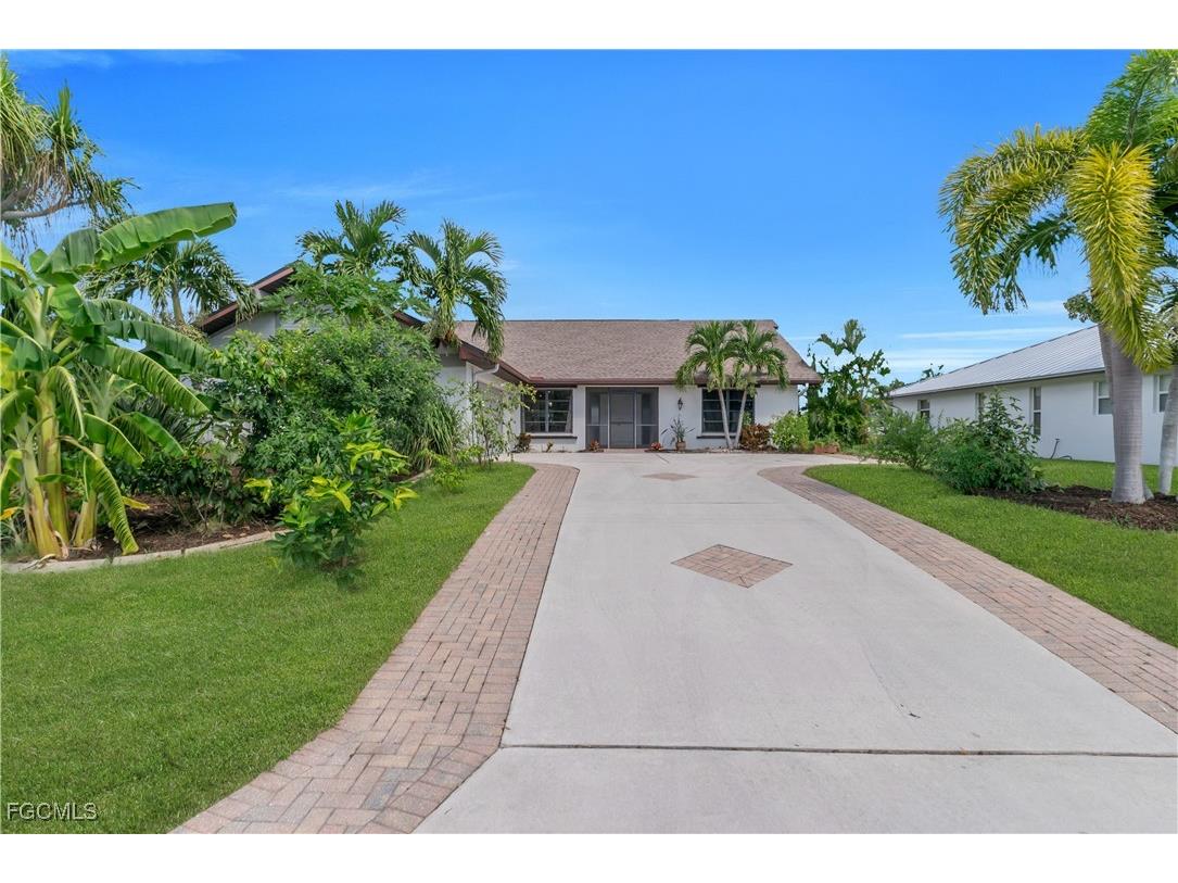 1321 SE 21st Lane Cape Coral FL 33990 2025012915 image47