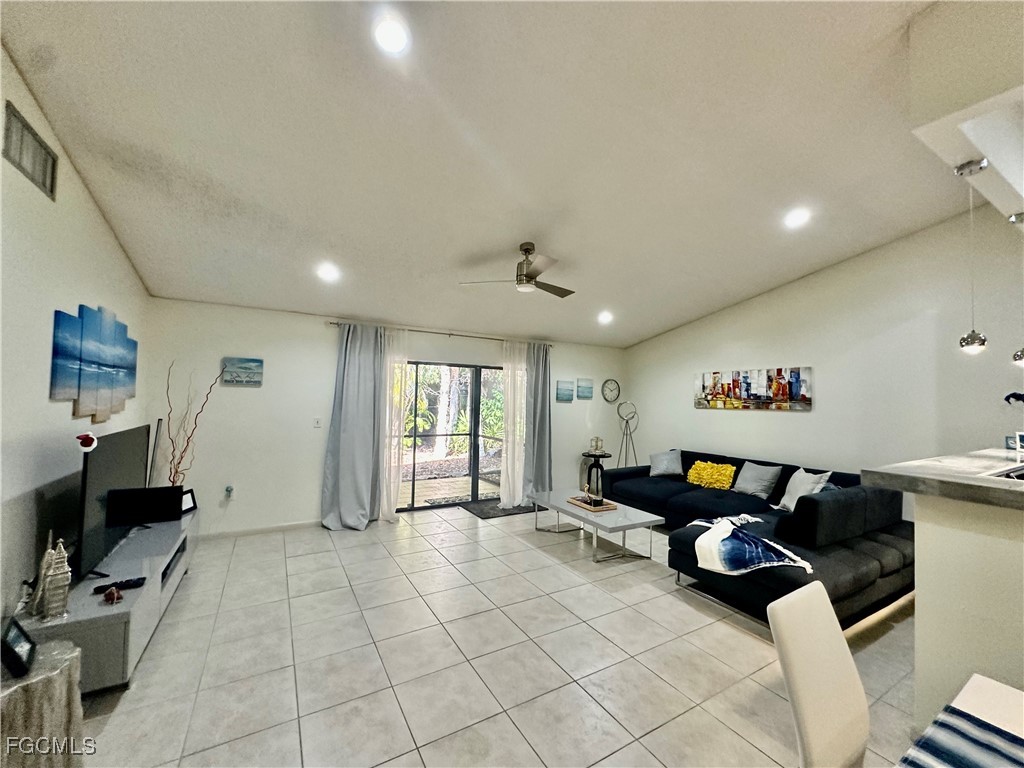 13212 Tall Pine Circle Fort Myers FL 33907 2026005475 image11