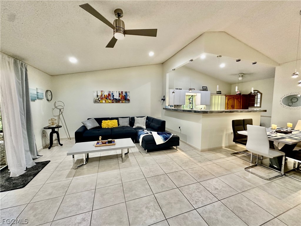 13212 Tall Pine Circle Fort Myers FL 33907 2026006801 image3