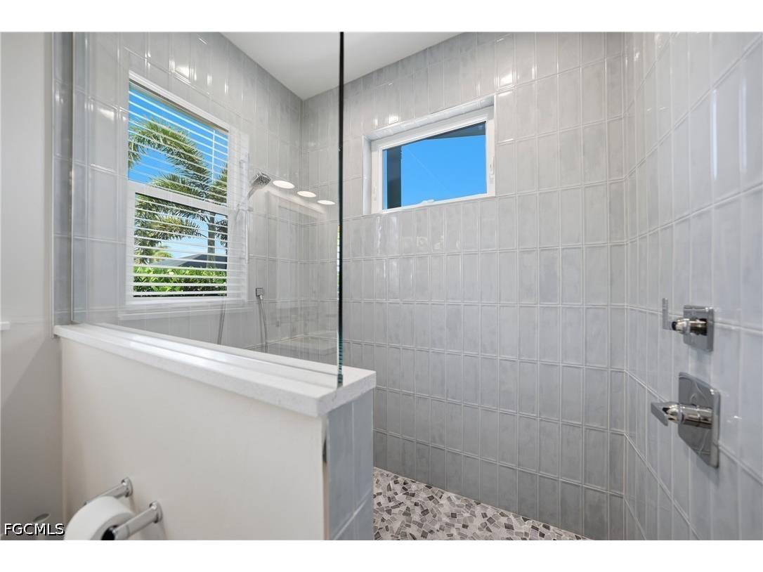 1322 Monte Carlo Court Punta Gorda FL 33950 2026018737 image21