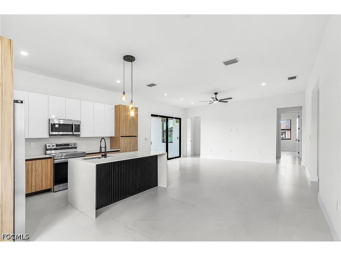 1322 NE 5th Place Cape Coral FL 33909 2026022908 image6