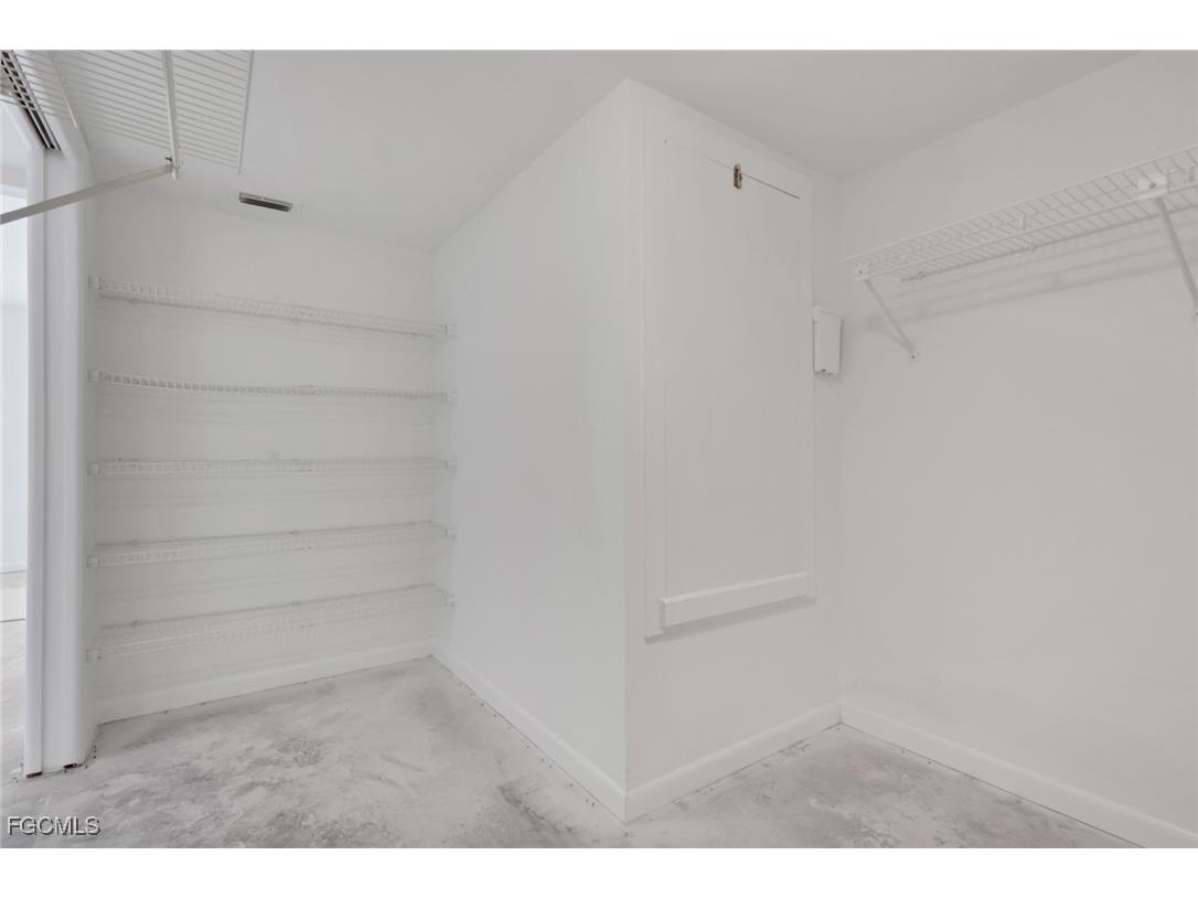 1322 S Brandywine Circle #1 Fort Myers FL 33919 2025020526 image18