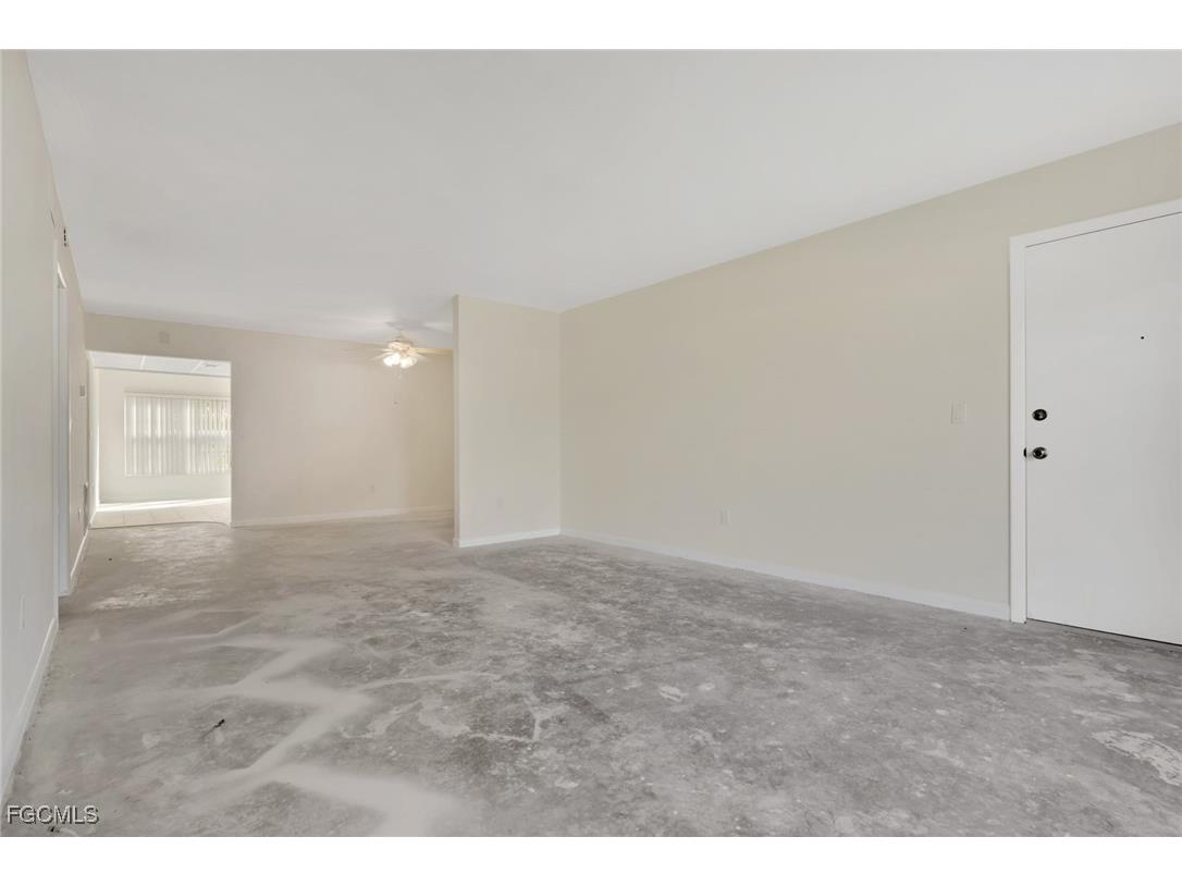 1322 S Brandywine Circle #1 Fort Myers FL 33919 2025020526 image5