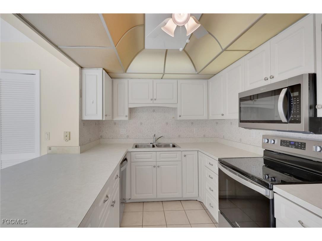 1322 S Brandywine Circle #1 Fort Myers FL 33919 2025020526 image8