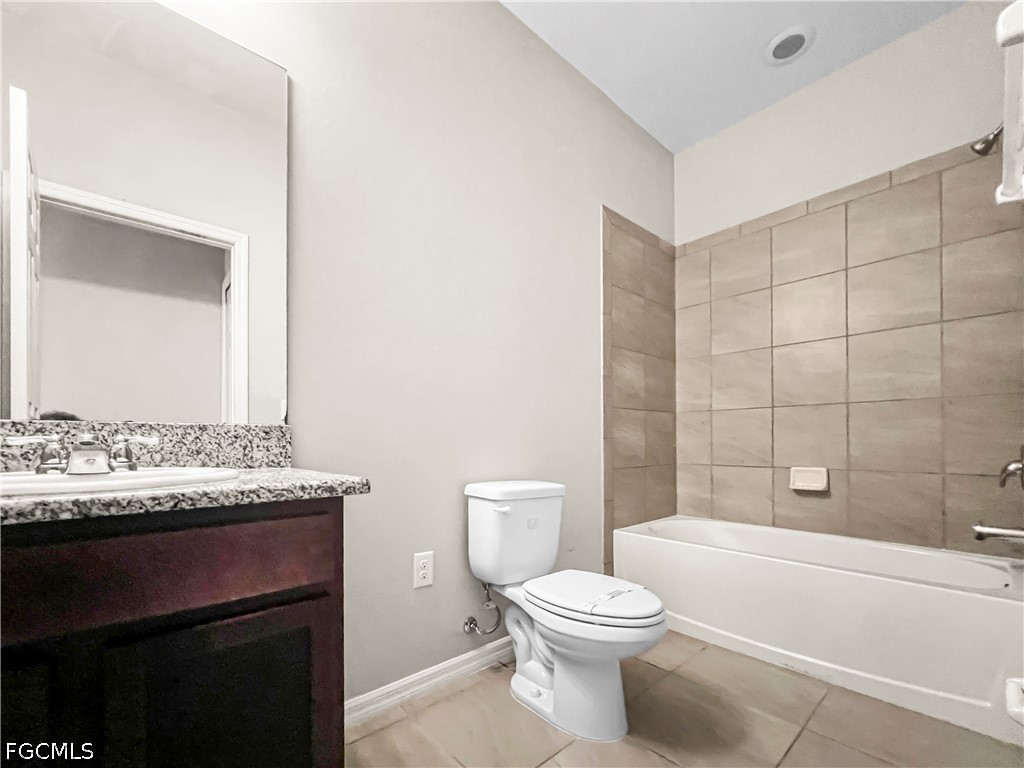 1322 Trafalgar Parkway Cape Coral FL 33991 2026029407 image19