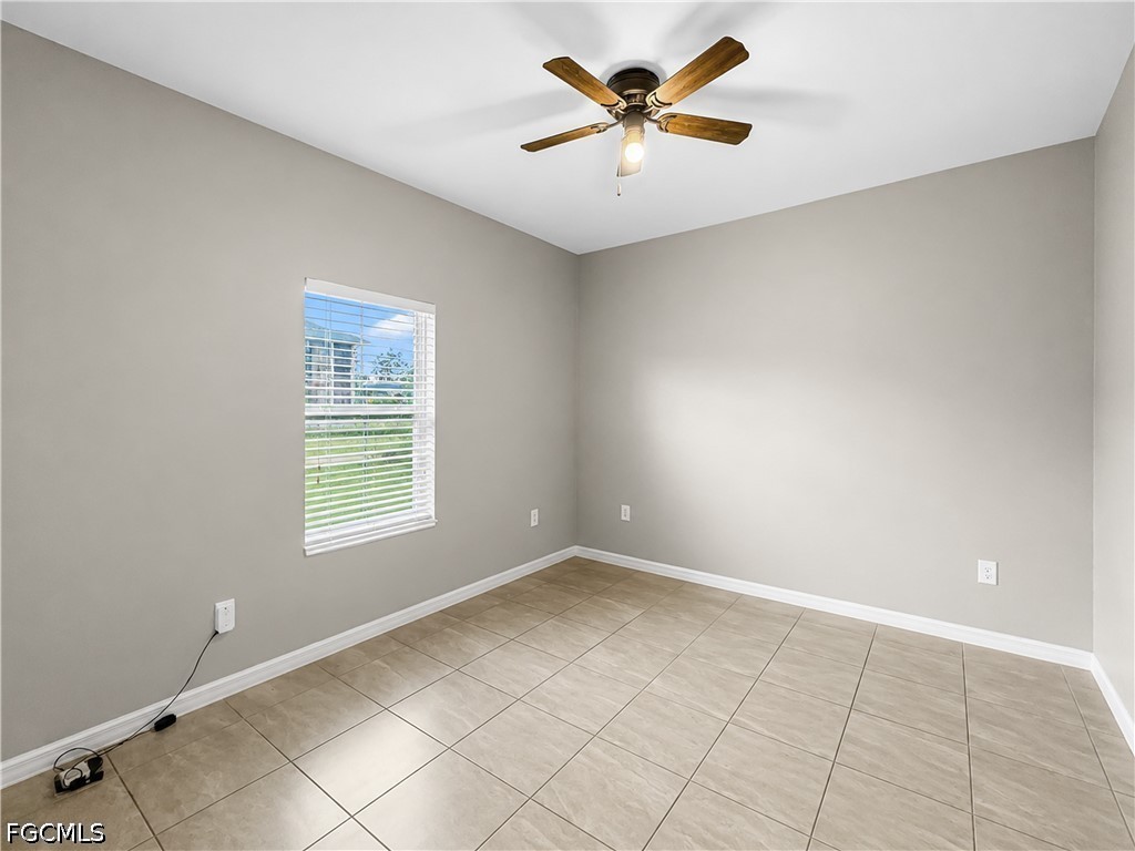 1322 Trafalgar Parkway Cape Coral FL 33991 2026029407 image20