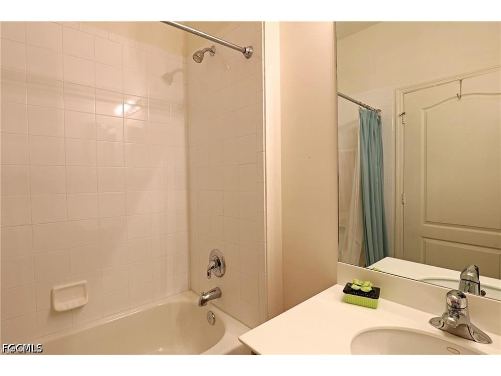 13225 Silver Thorn Loop #304 North Fort Myers FL 33903 2026017838 image14