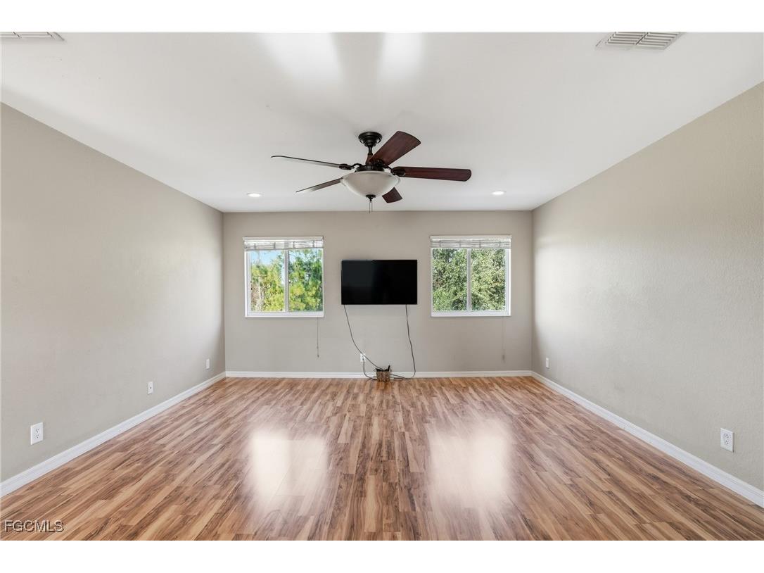 13229 Little Gem Circle Fort Myers FL 33913 2025018830 image22