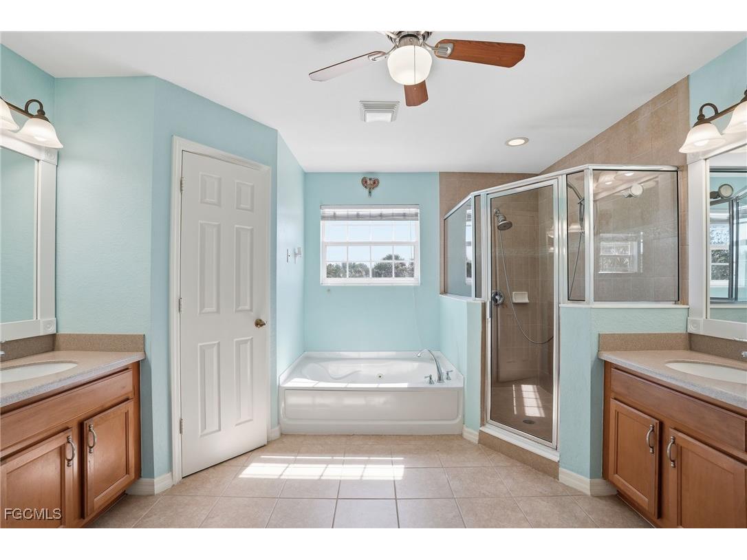 13229 Little Gem Circle Fort Myers FL 33913 2025018830 image34