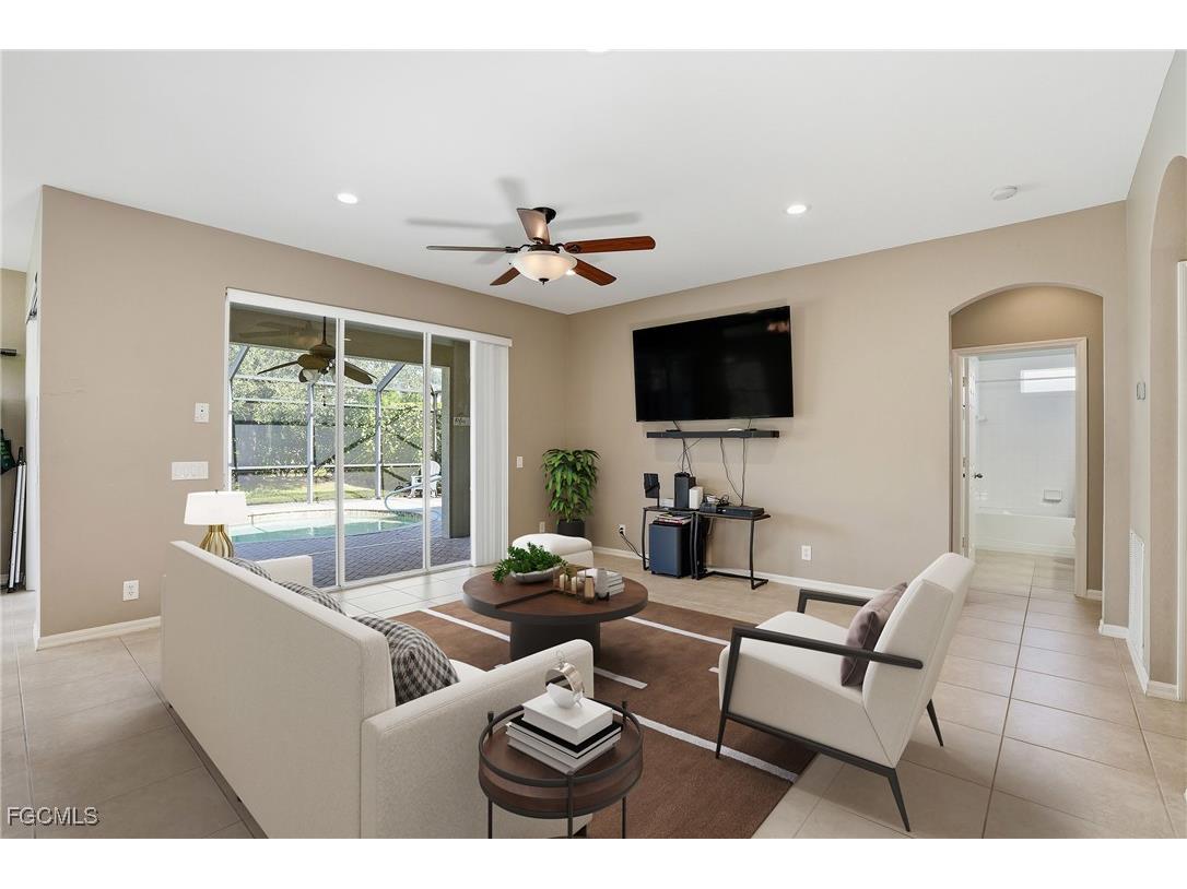 13229 Little Gem Circle Fort Myers FL 33913 2025018830 image5