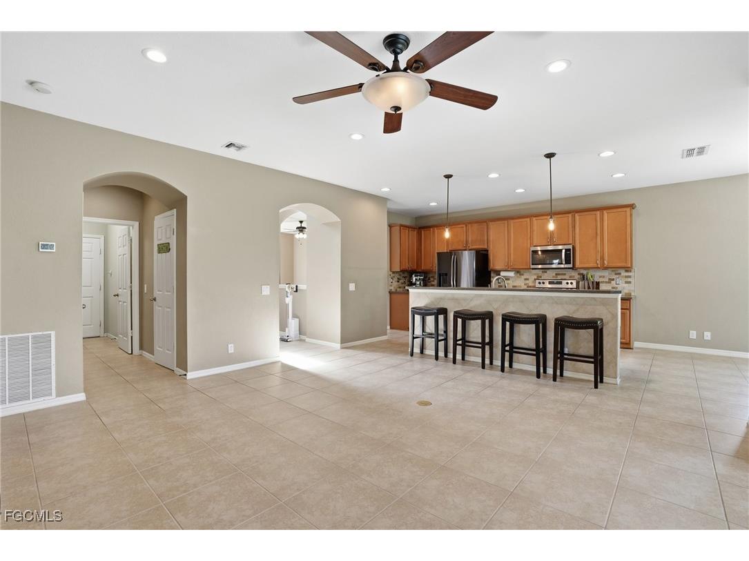 13229 Little Gem Circle Fort Myers FL 33913 2025018830 image8