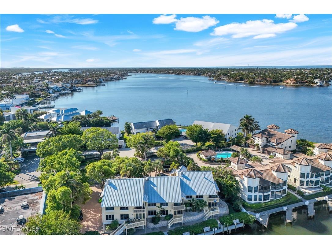 1323 Chesapeake Avenue #1B Naples FL 34102 225070041 image1