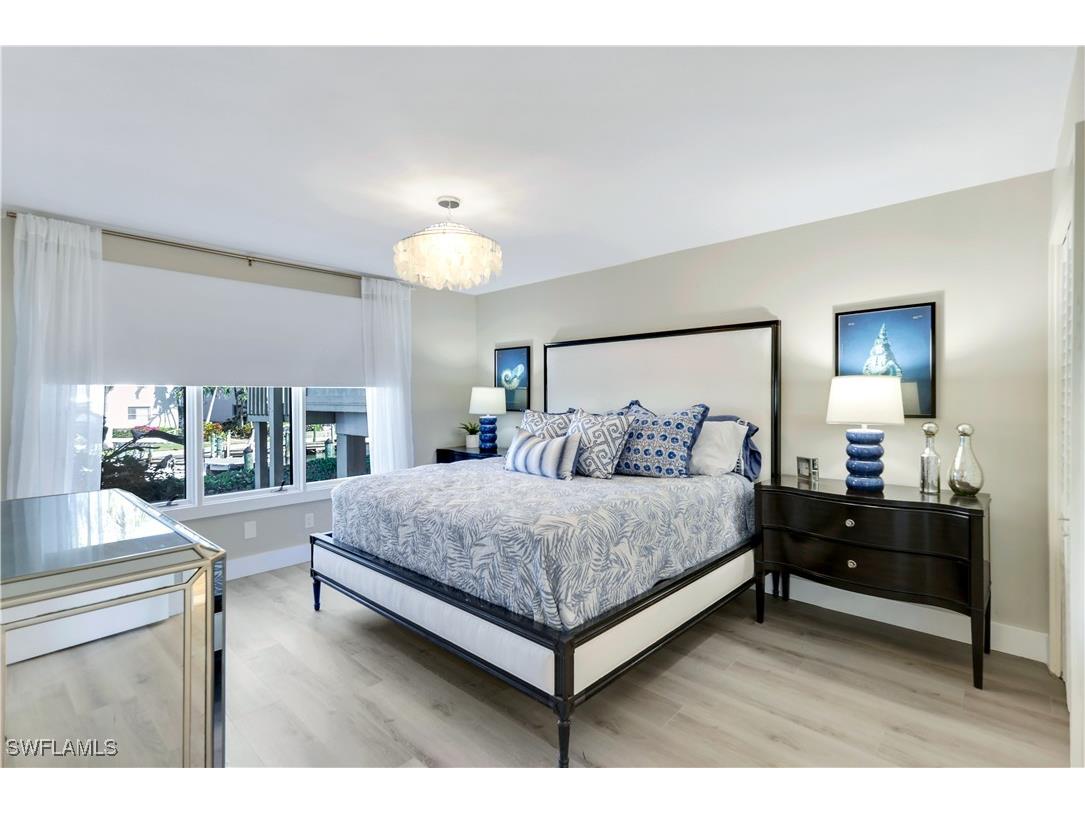 1323 Chesapeake Avenue #1B Naples FL 34102 225070041 image5