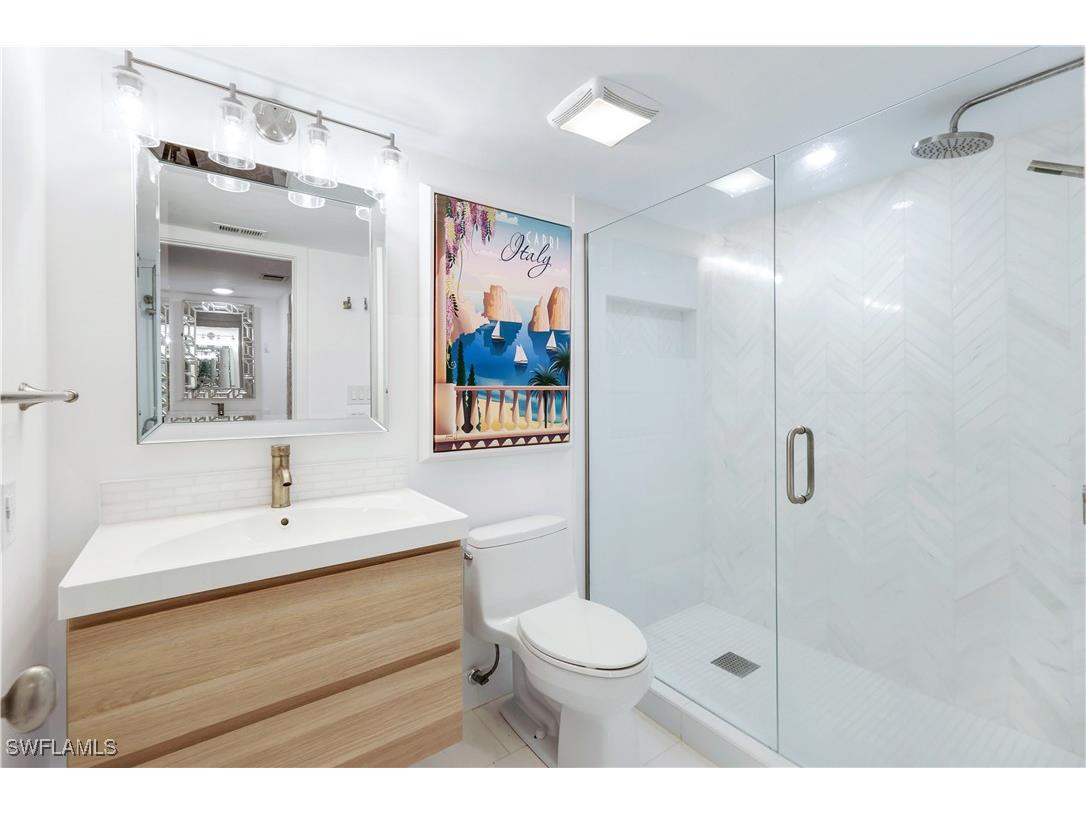 1323 Chesapeake Avenue #1B Naples FL 34102 225070041 image6