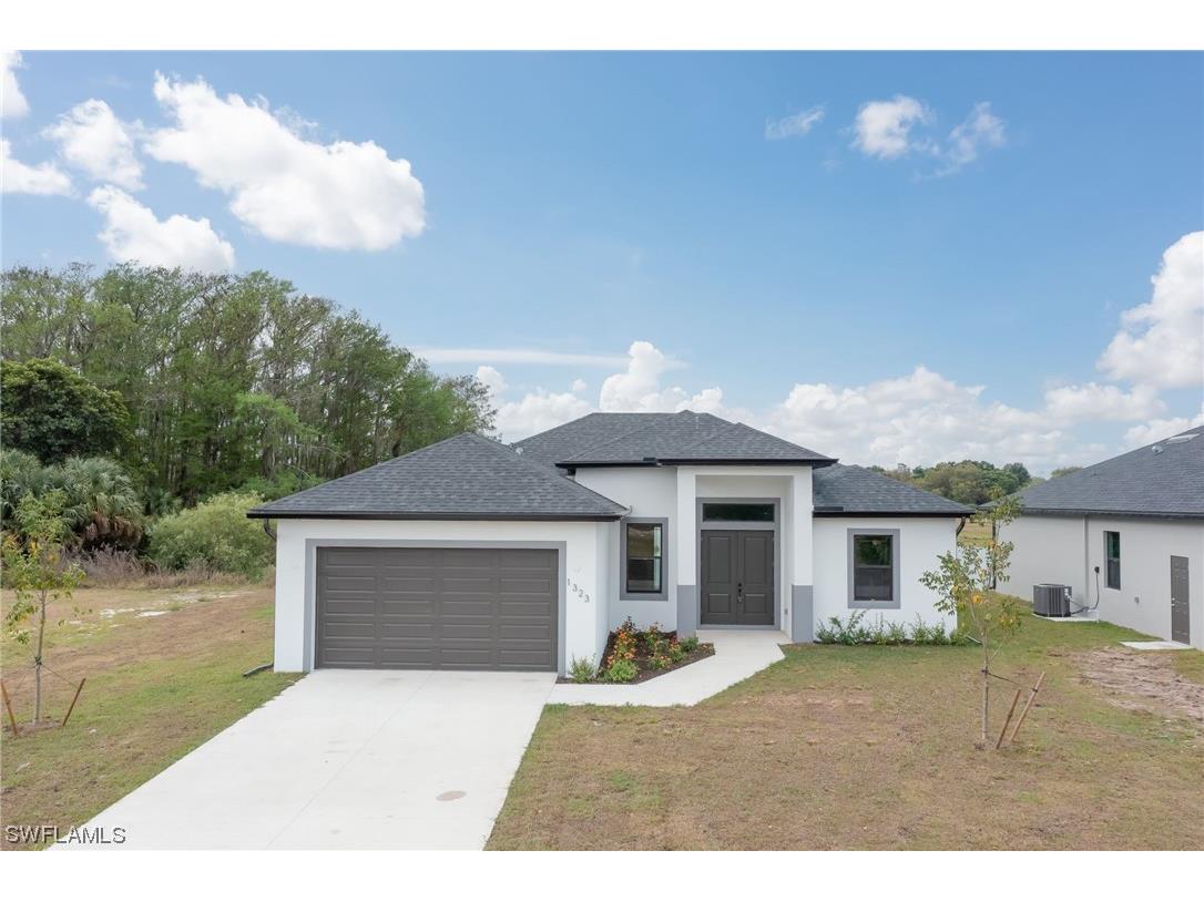 1323 Lincoln Court Immokalee FL 34142 222081336 image1