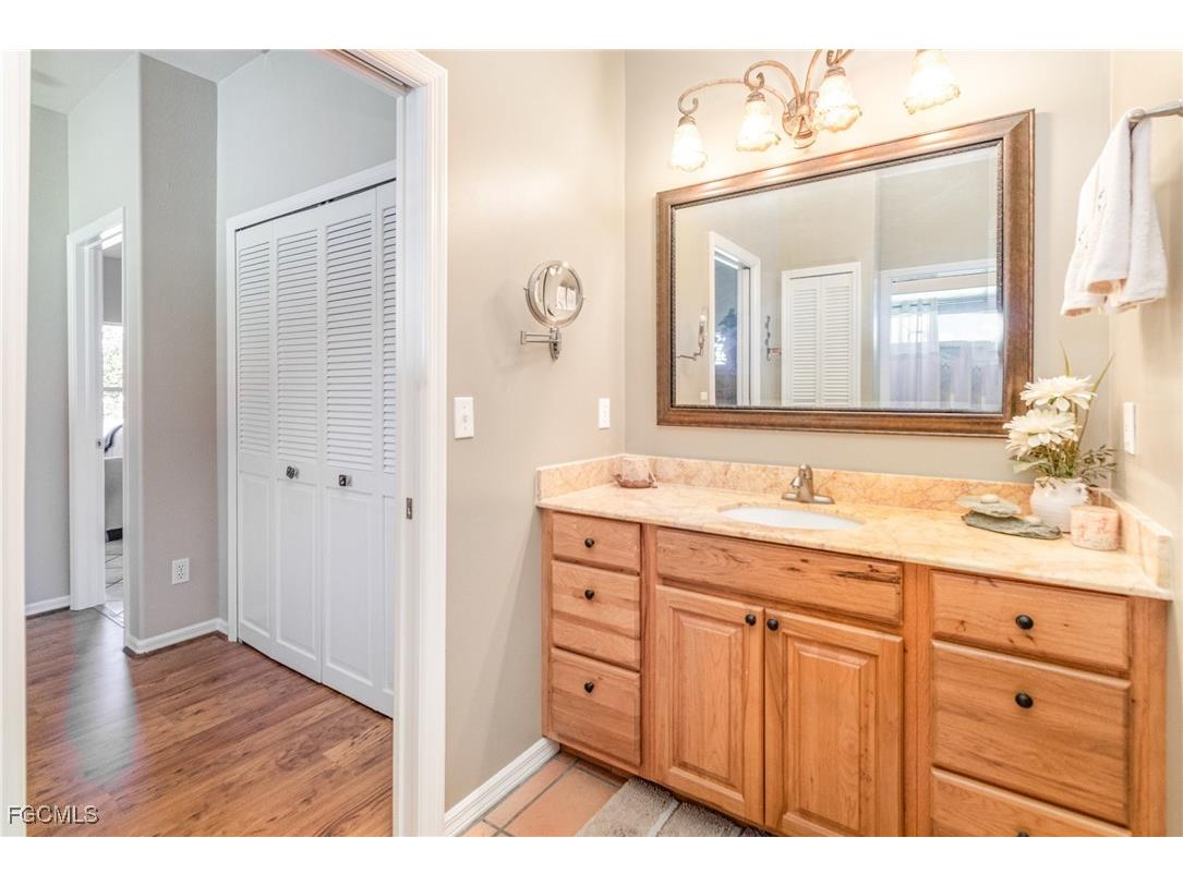 1323 SW 27th Terrace Cape Coral FL 33914 2025016733 image16