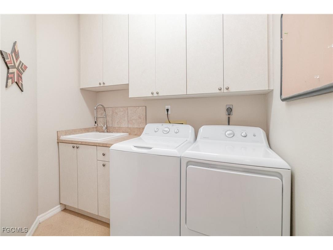 1323 SW 27th Terrace Cape Coral FL 33914 2025016733 image19