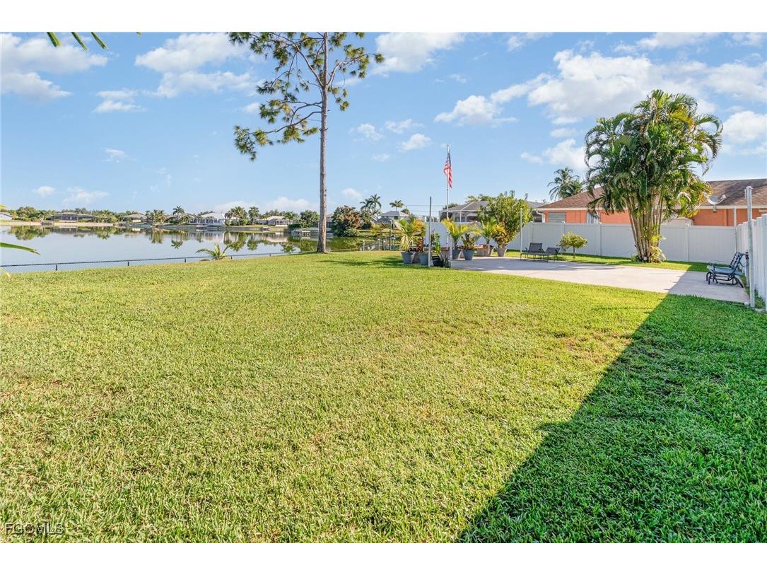 1323 SW 27th Terrace Cape Coral FL 33914 2025016733 image27