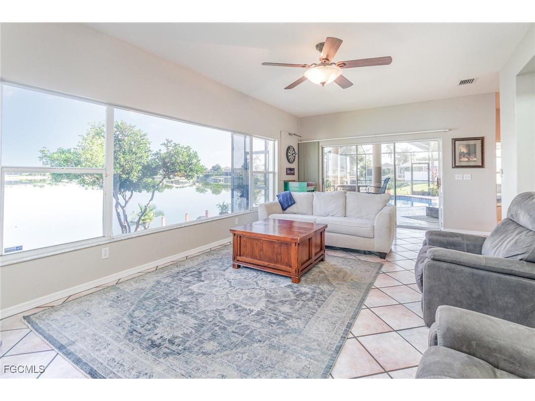 1323 SW 27th Terrace Cape Coral FL 33914 2025016733 image5