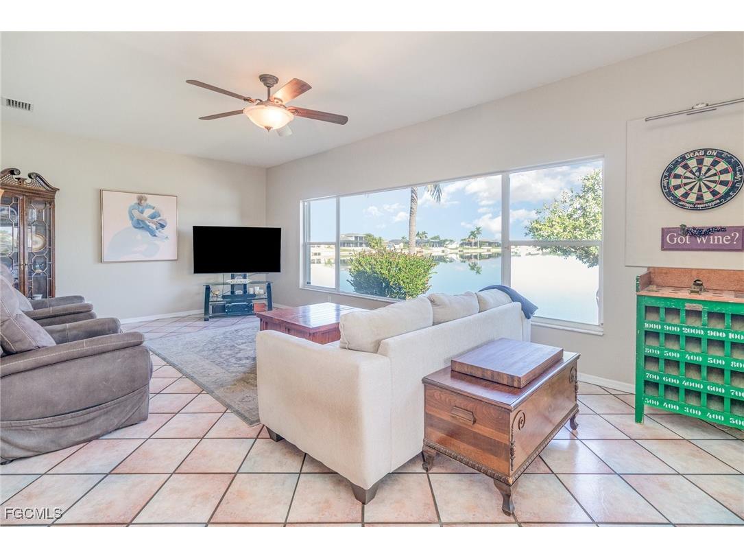 1323 SW 27th Terrace Cape Coral FL 33914 2025016733 image6