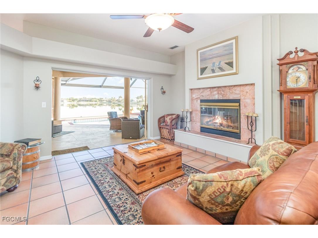 1323 SW 27th Terrace Cape Coral FL 33914 2025016733 image7