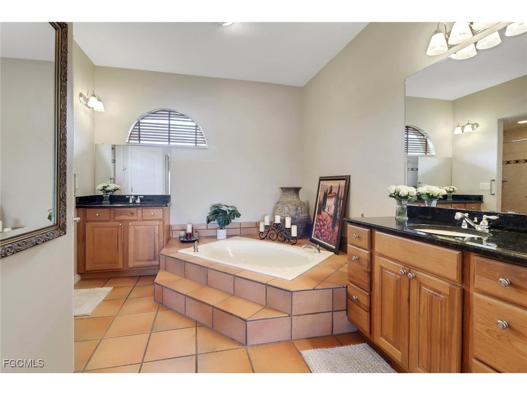 1323 SW 27th Terrace Cape Coral FL 33914 2026000045 image16