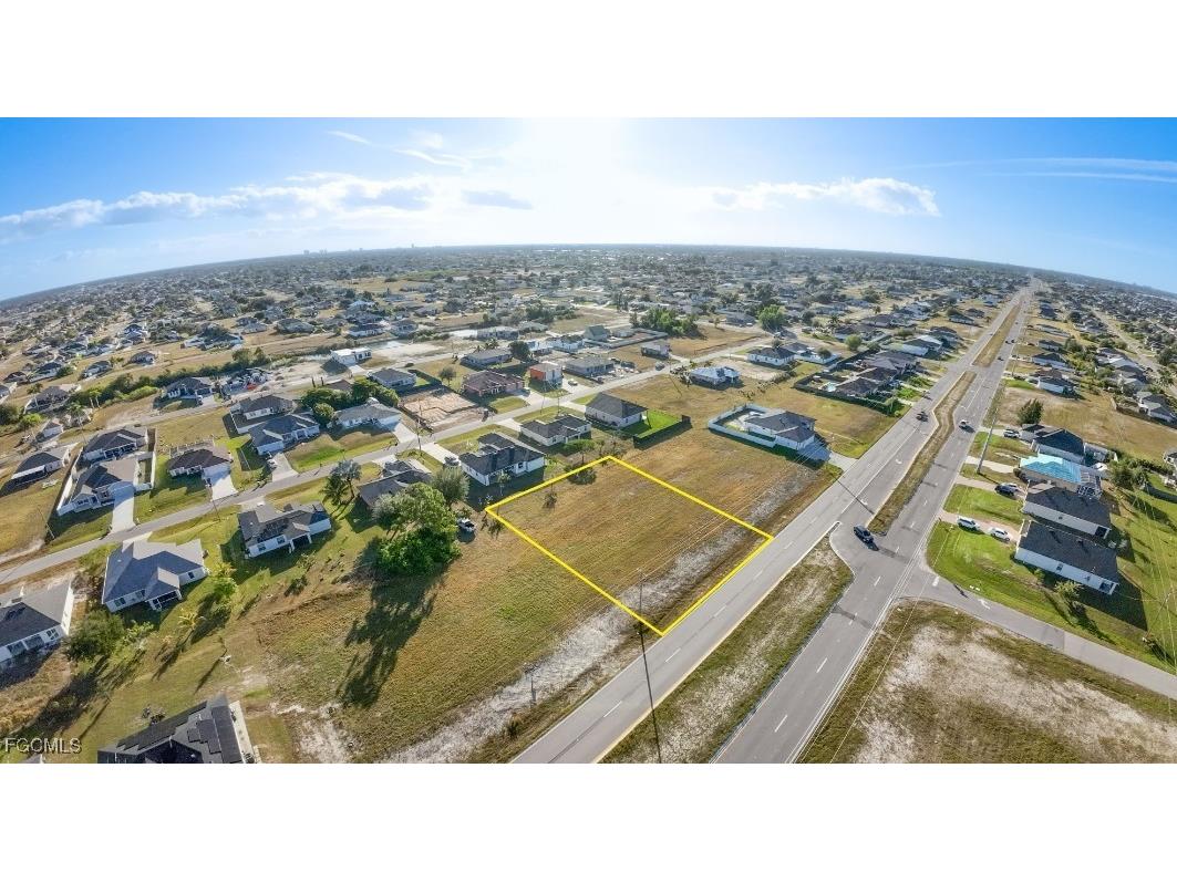 1323 Santa Barbara Boulevard N Cape Coral FL 33993 2025024519 image3