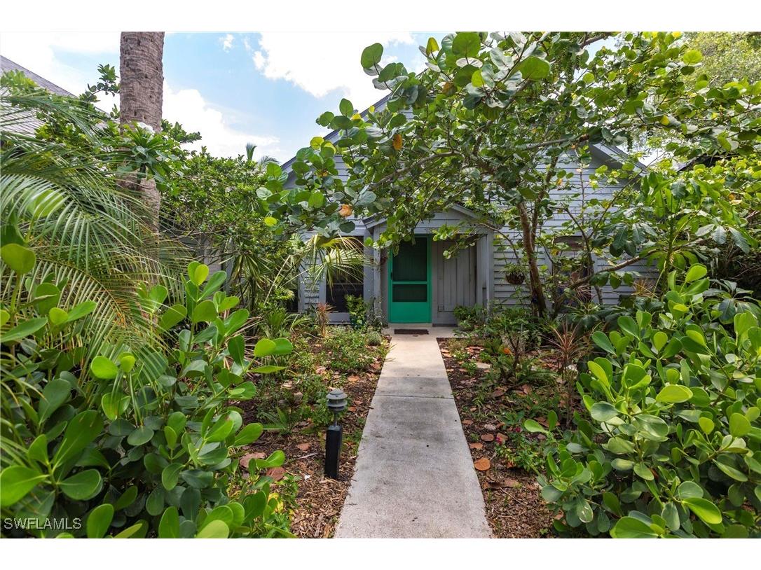 1323 Solana Road #K2 Naples FL 34103 225072633 image2