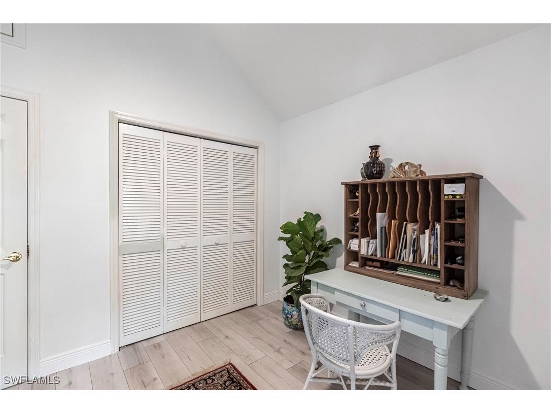 1323 Solana Road #K2 Naples FL 34103 225072633 image20