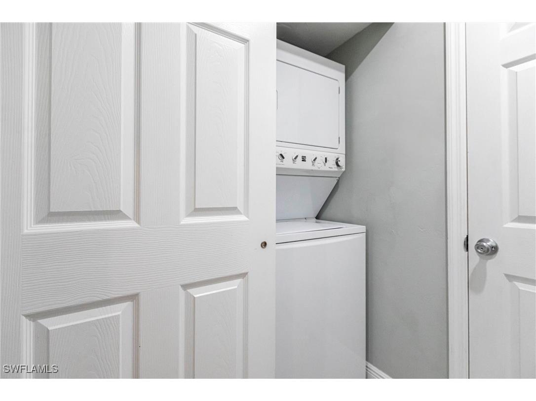 1323 Solana Road #K2 Naples FL 34103 225072633 image27