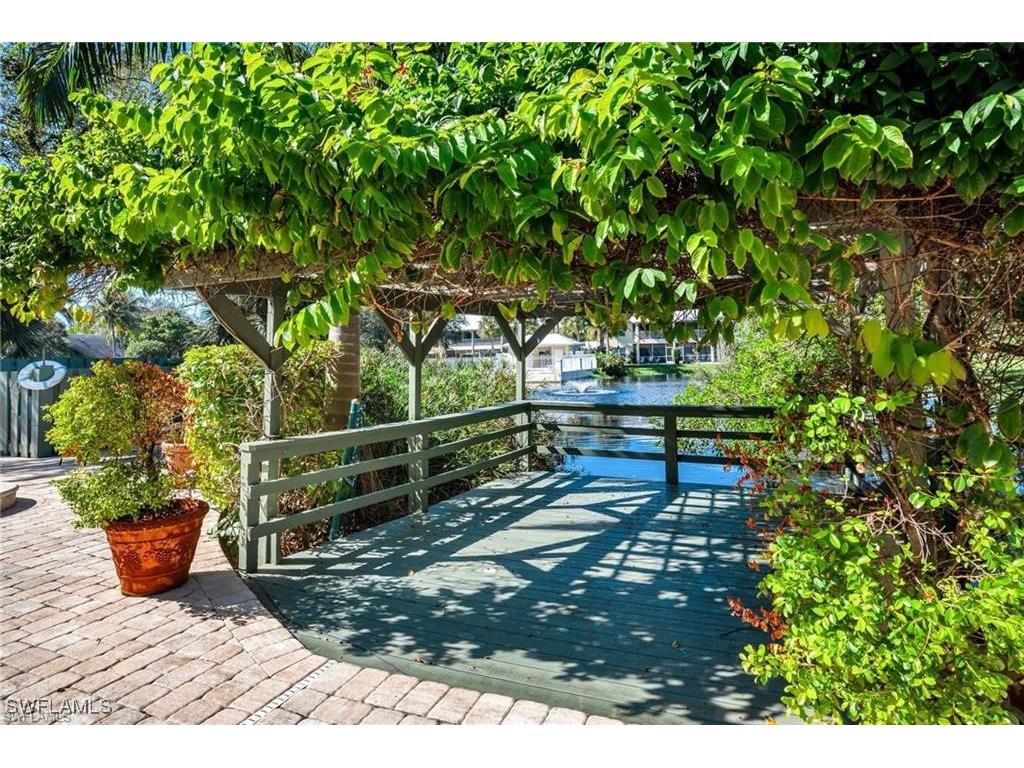 1323 Solana Road #K2 Naples FL 34103 225072633 image42