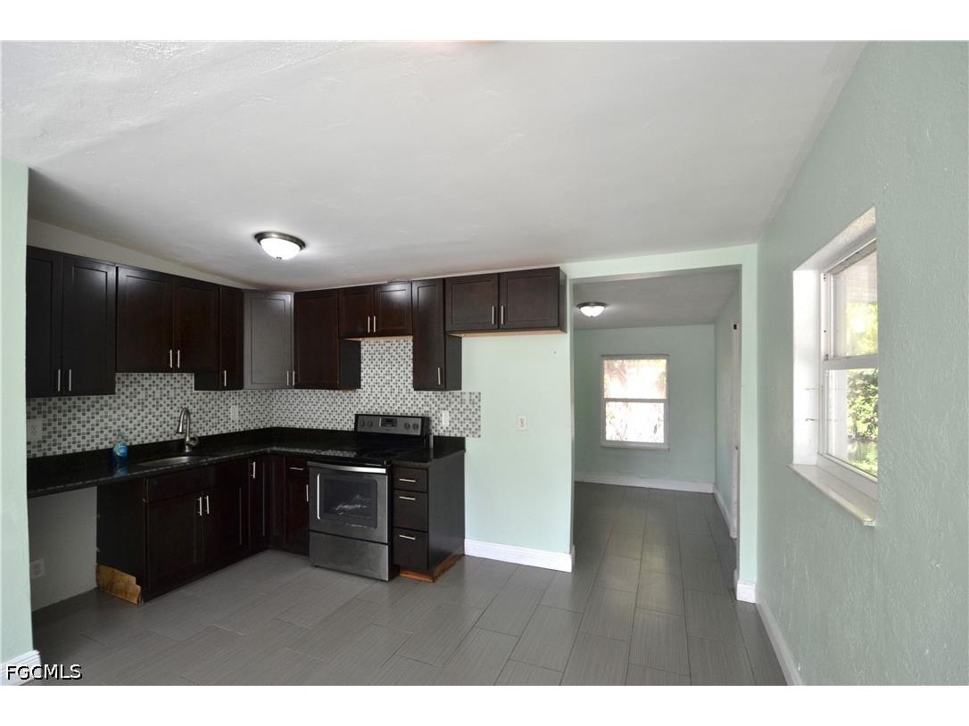 1324 Brookhill Drive Fort Myers FL 33916 2026019147 image2