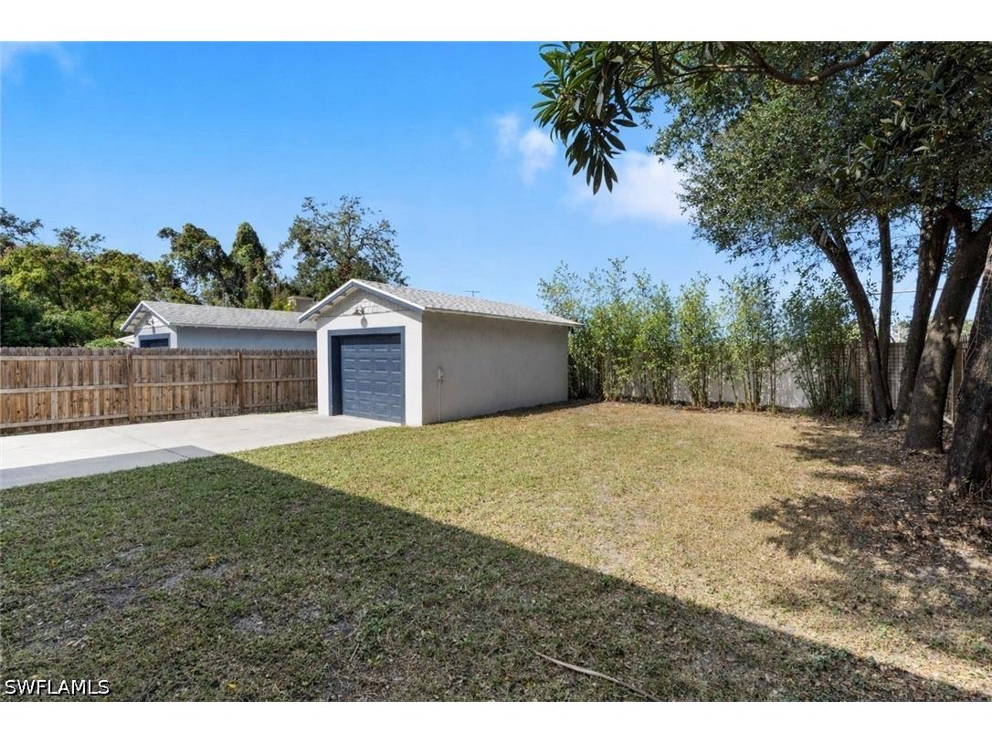 1324 E Giddens Avenue Tampa FL 33603 226012671 image33