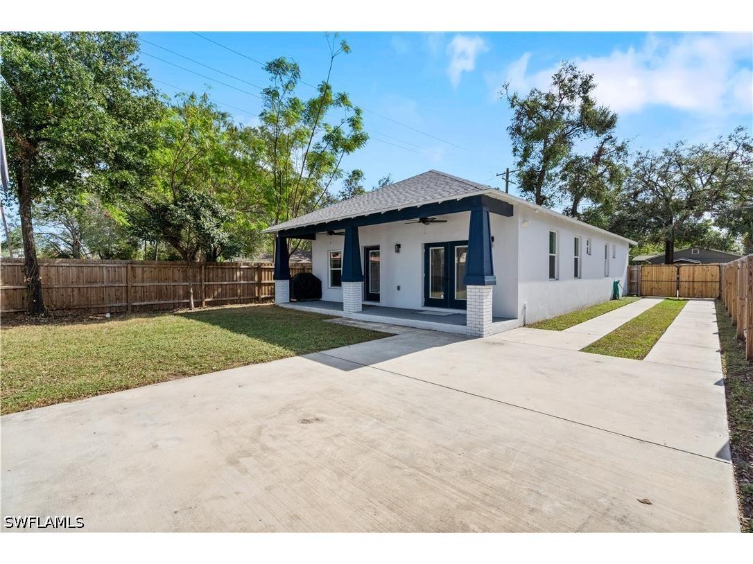 1324 E Giddens Avenue Tampa FL 33603 226012671 image34