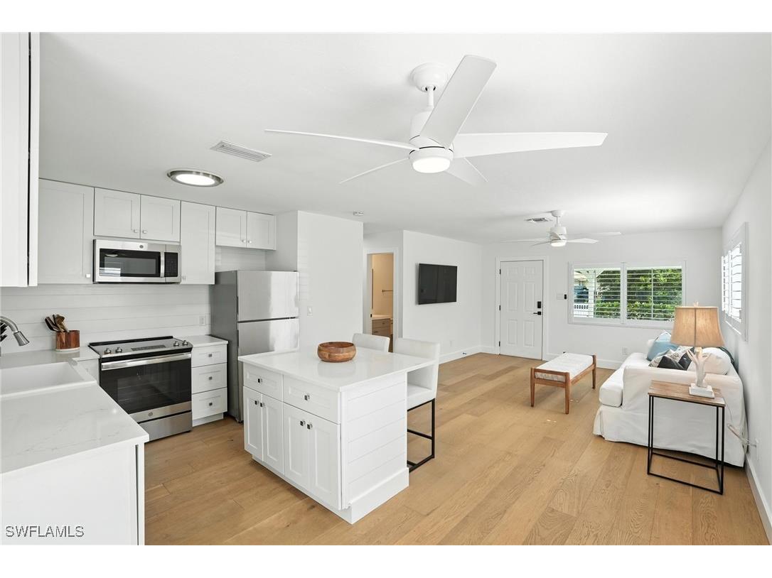 1324 Highlands Drive Naples FL 34103 225055884 image1