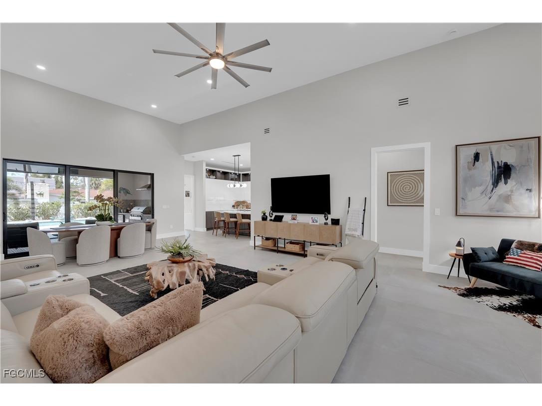 1324 Longwood Drive Fort Myers FL 33919 2025016536 image13