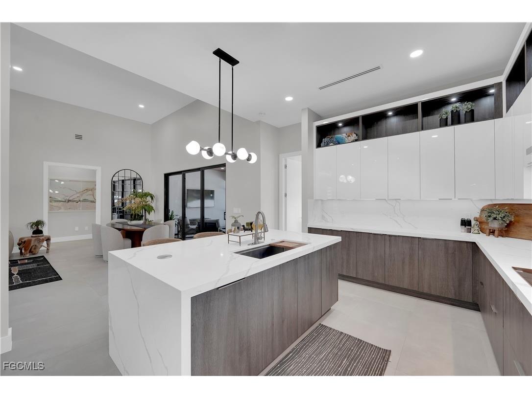 1324 Longwood Drive Fort Myers FL 33919 2025016536 image19