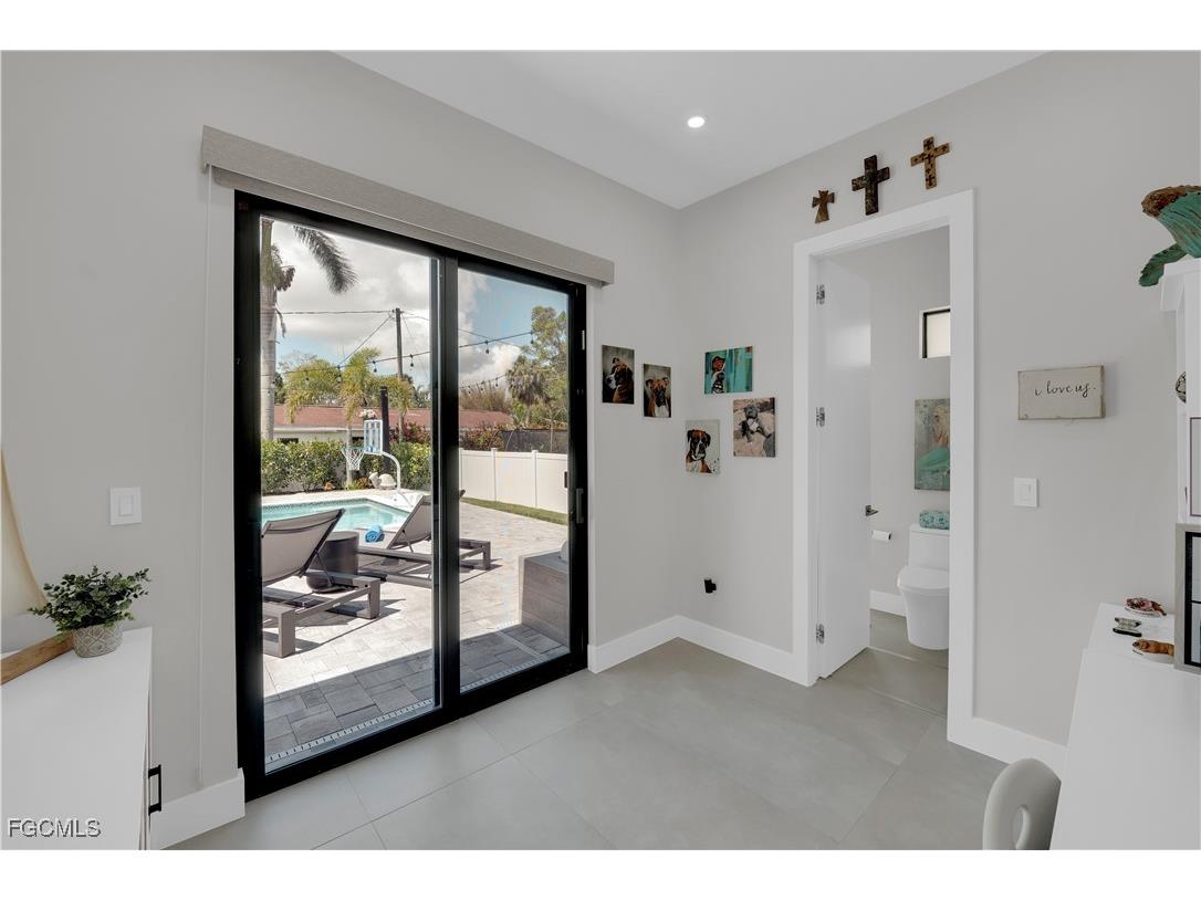 1324 Longwood Drive Fort Myers FL 33919 2025016536 image42