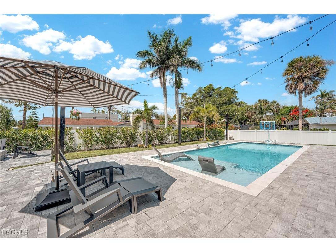 1324 Longwood Drive Fort Myers FL 33919 2025016536 image50