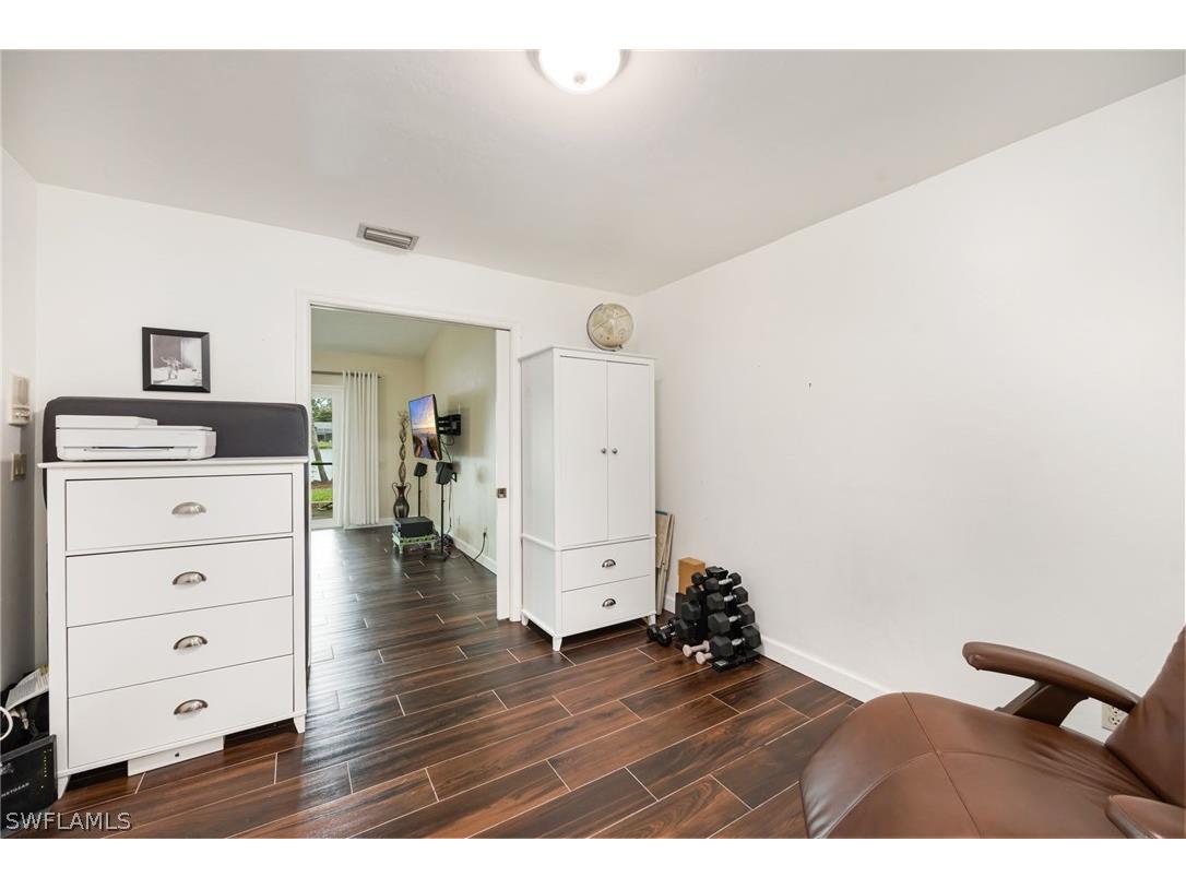 1324 Monarch Circle Naples FL 34116 226012086 image17