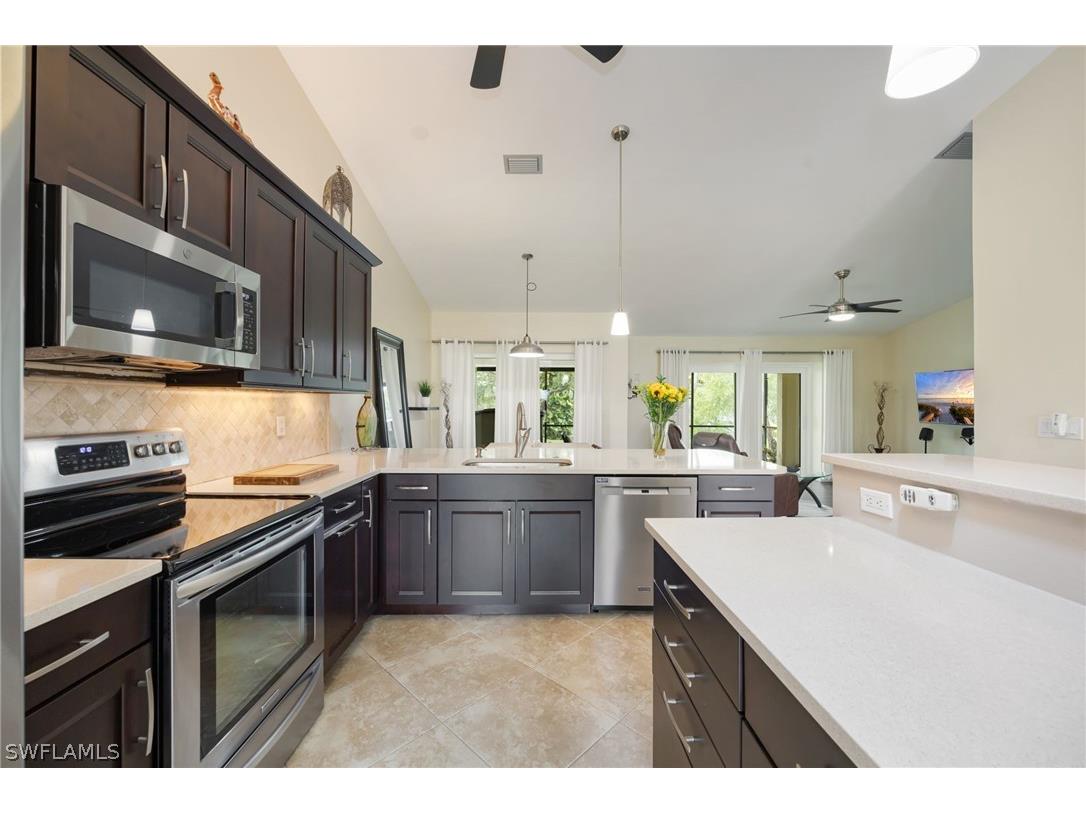 1324 Monarch Circle Naples FL 34116 226012086 image4